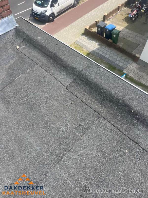 Kosten dakisolatie: plat dak met bitumen dakbedekking in Kaatsheuvel Kosten dakisolatie: plat dak met bitumen dakbedekking in Kaatsheuvel
